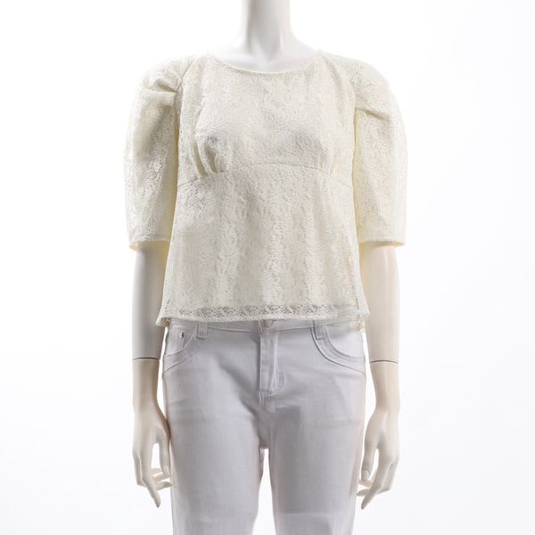 切り替えデザインレースブラウス