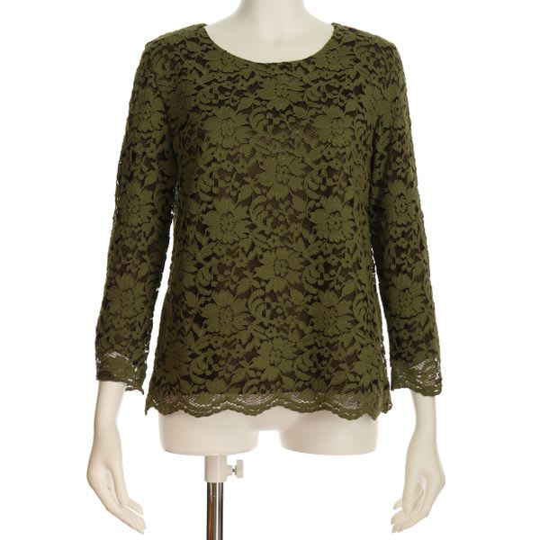 スカラップレースブラウス