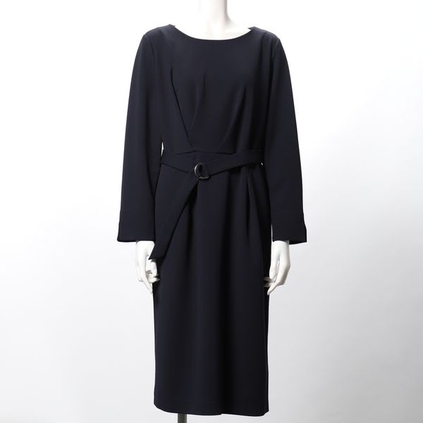 ハイストレッチアシンメトリータックワンピース