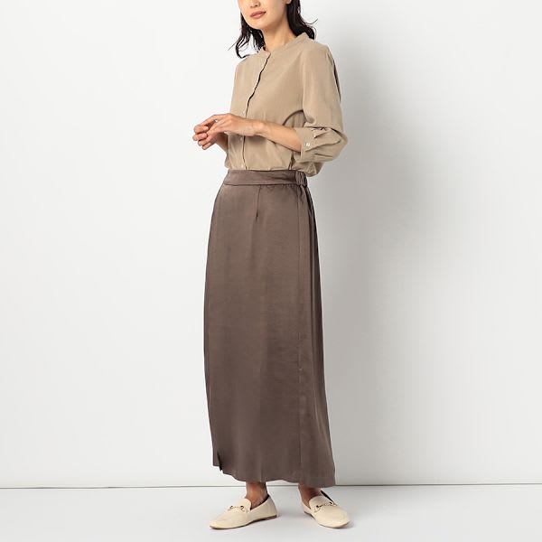 サイドスリットバンドカラーブラウス