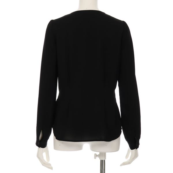 フロント釦ウエストシェイプブラウス