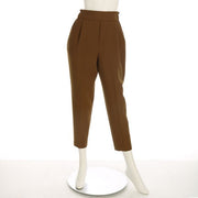 ポケット付きテーパードパンツ