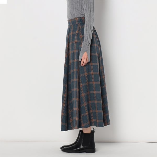 チェック柄フレアスカート