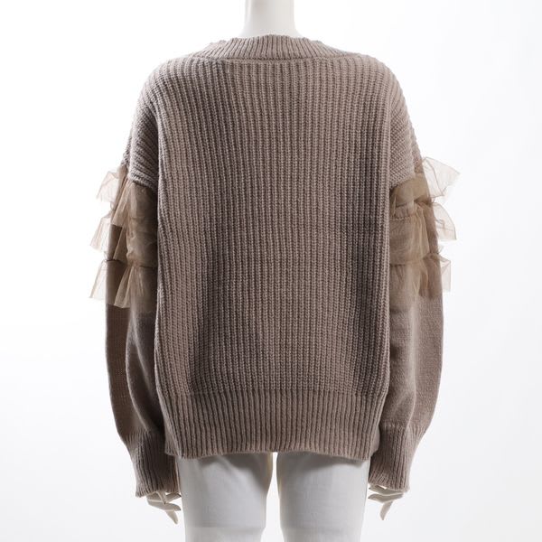 チュール付きラウンドネックニット