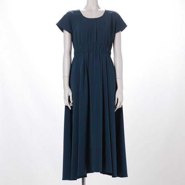 フロントタックデザインワンピース