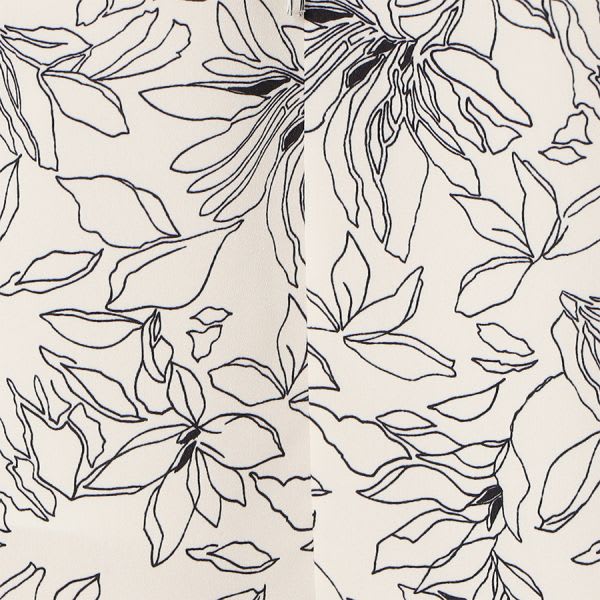 フリルアクセント総柄ワンピース