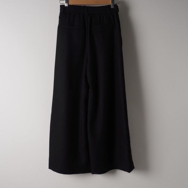 リボンベルト付きワイドパンツ