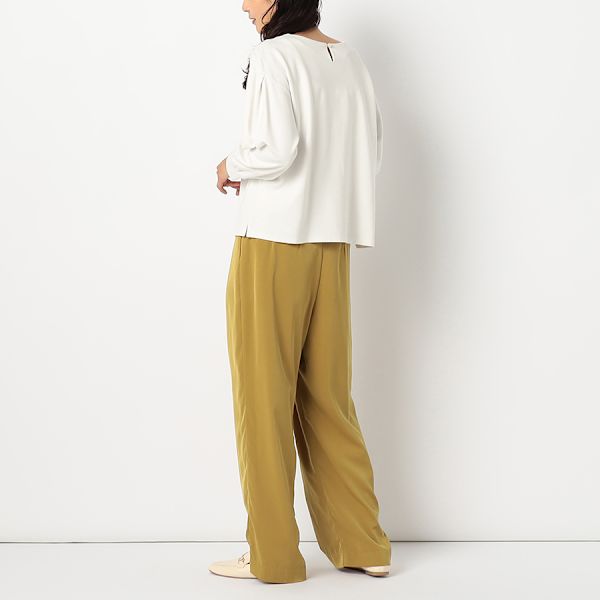 ツータックワイドパンツ