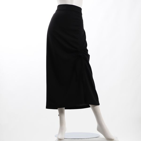 タックデザインセミタイトスカート
