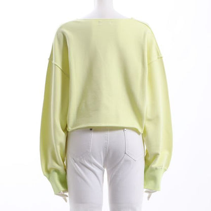 短め丈Vネックカットソー