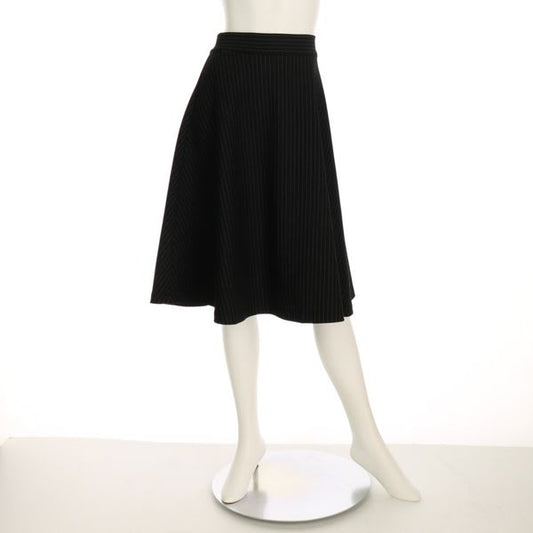 ピンストライプ柄フレアスカート