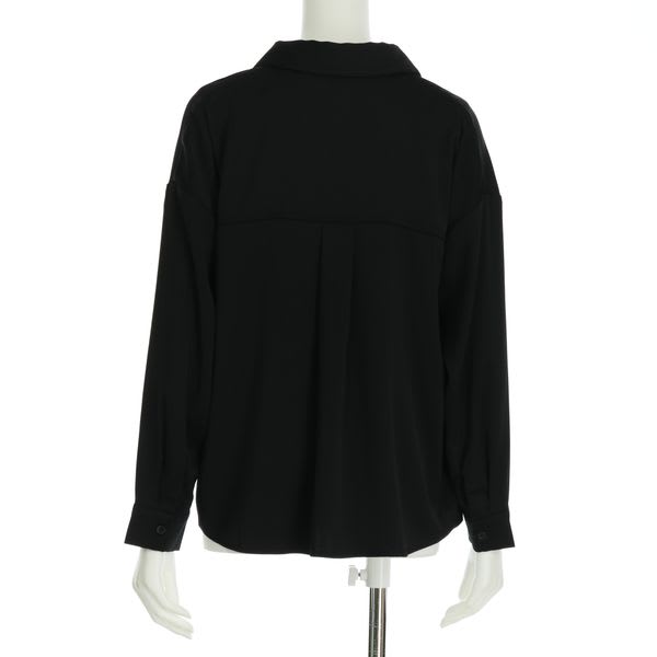 裾タックデザインスキッパーカラーブラウス