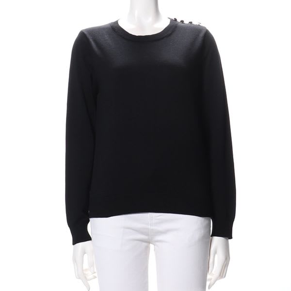 ショルダーボタンクルーネックニット