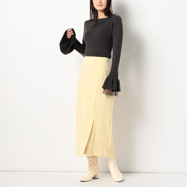 レイヤードデザインフレアスリーブニット