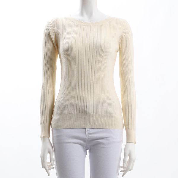 スカラップネックニット