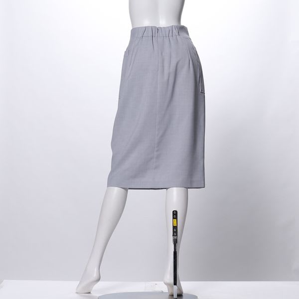 ラップ風タイトスカート