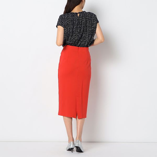 ドット柄ギャザーネックブラウス