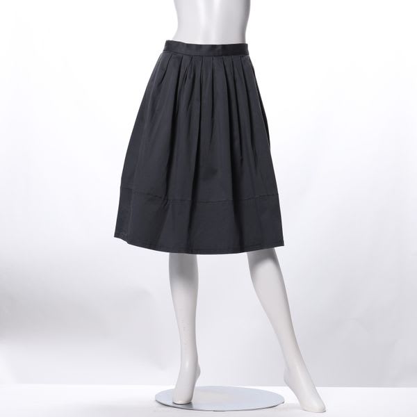 裾切り替えギャザーフレアスカート