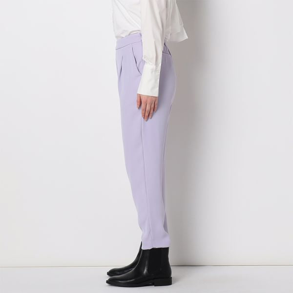 バックゴムタックテーパードパンツ