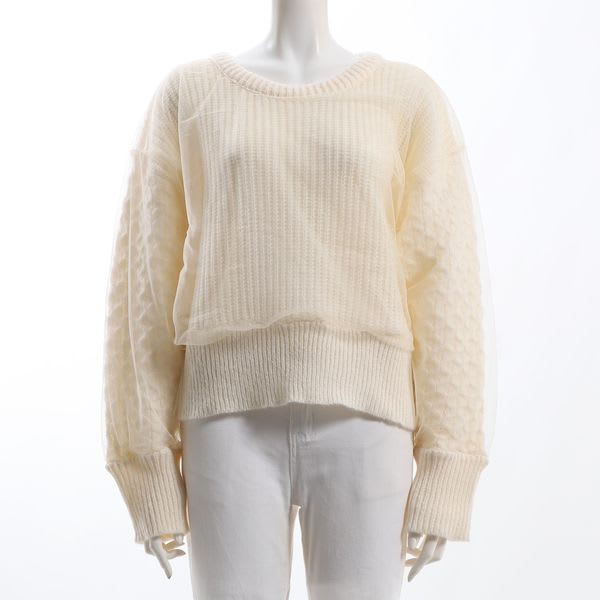 チュール重ね袖ケーブルニット