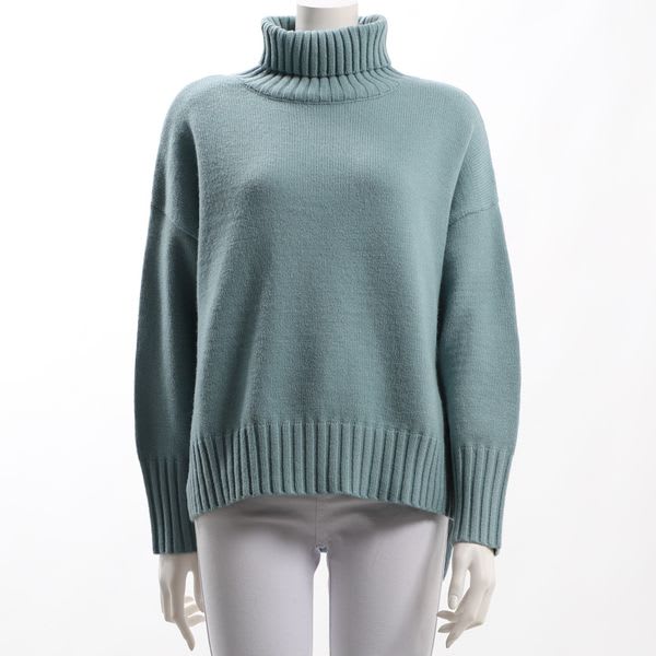 ドロップショルダータートルネックニット