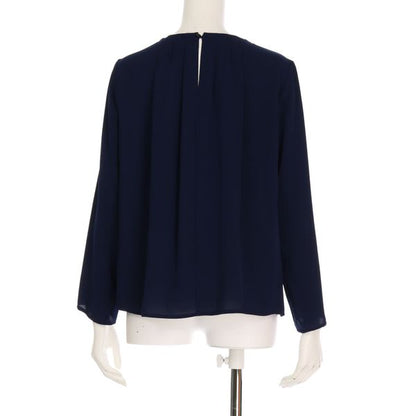 タックデザイン上品ブラウス