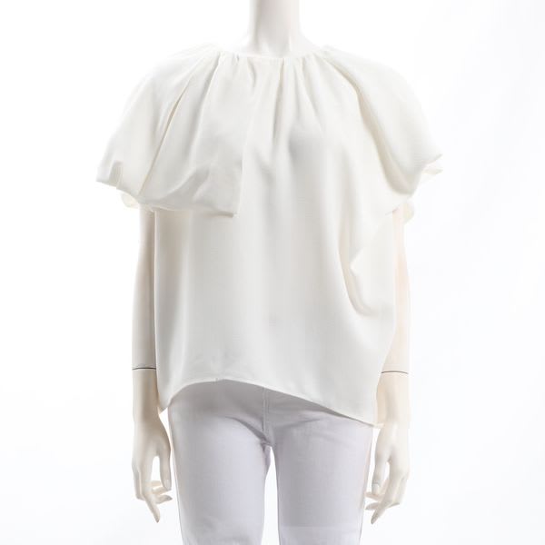 アシンメトリーラッフルブラウス