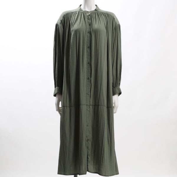 ギャザードネックバンドカラーワンピース