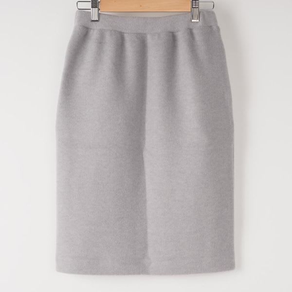 起毛スリット入りタイトスカート