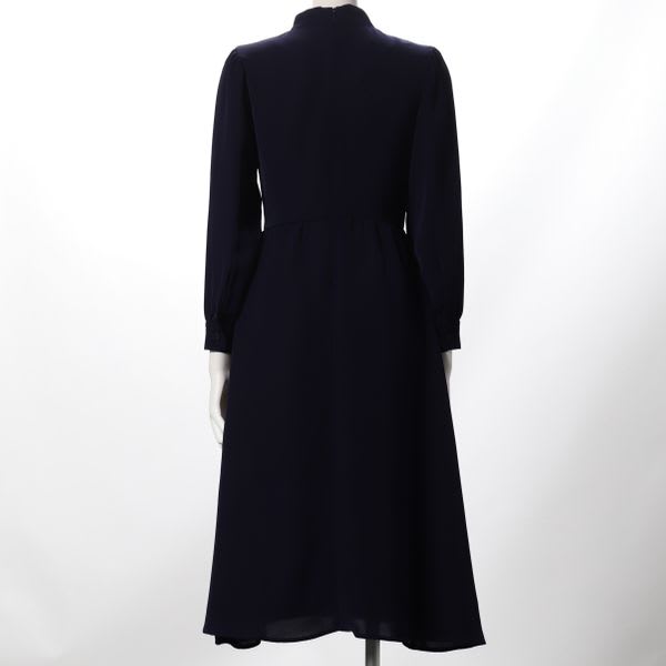 イレギュラーヘムスタンドカラーワンピース