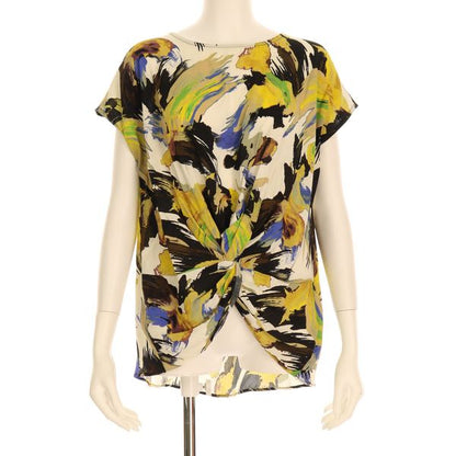 ボタニカル柄ねじりブラウス