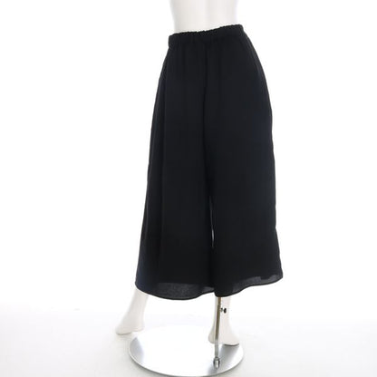 タック入りフレアパンツ