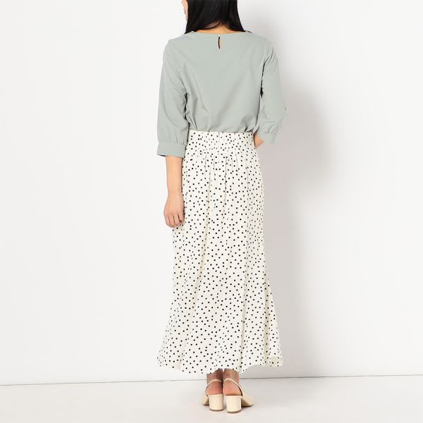 Vタックデザインブラウス