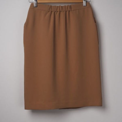 フロントジップタイトスカート