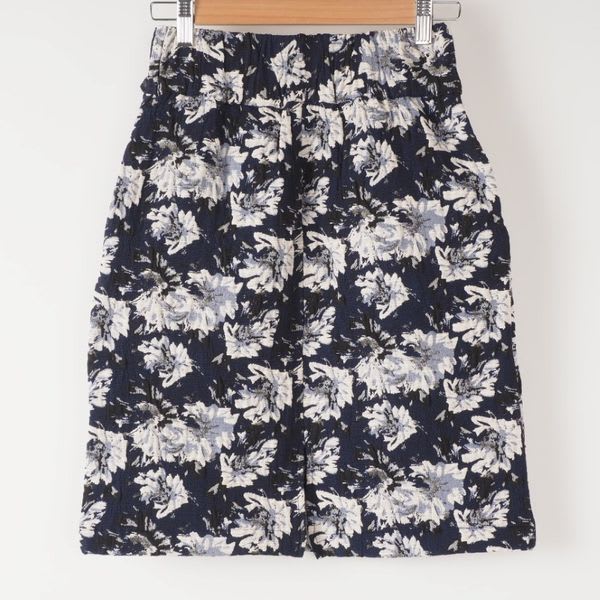 花柄タイトスカート