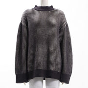 ストライプ風編み柄オフネックニット