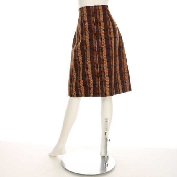 チェック柄フレアスカート