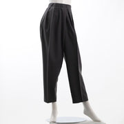 フロントタック入りペッグトップパンツ
