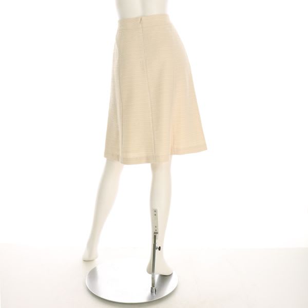 シンプルデザイン台形スカート