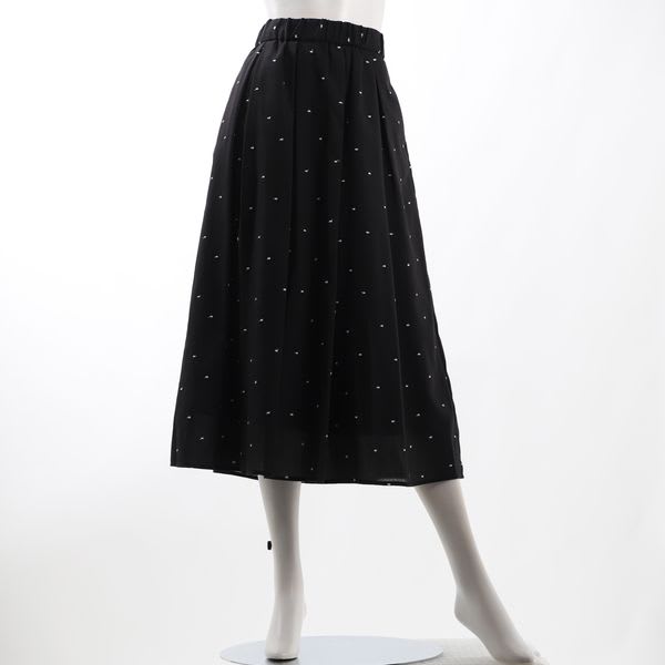 刺繍ドットフレアスカート