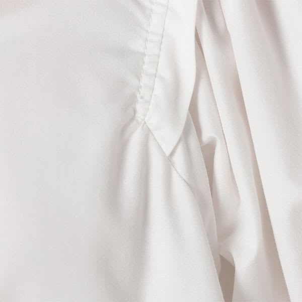 パフスリーブブラウス