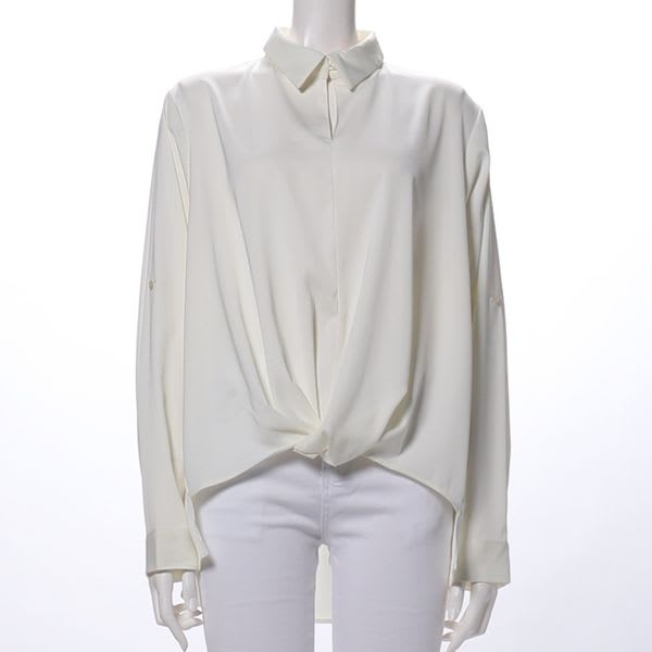 襟付き裾タックシャツ