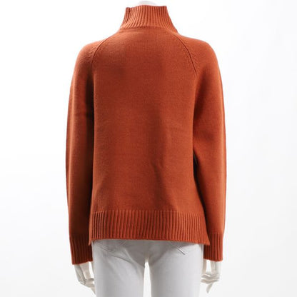 ハイネックラグランスリーブニット