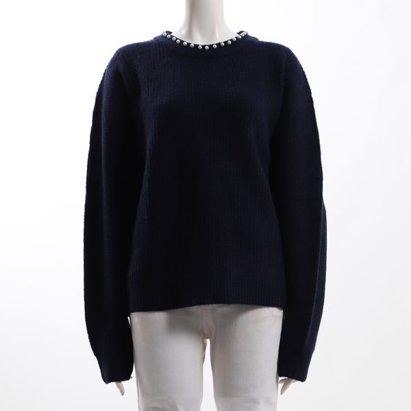 パールネックラインニット