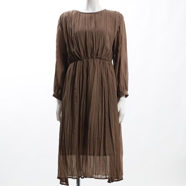 ギャザーデザインラウンドネックワンピース