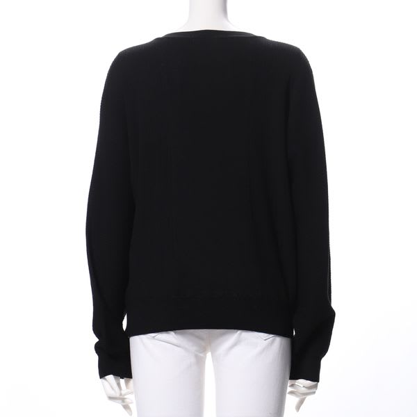 ゆったりお袖ラウンドネックニット