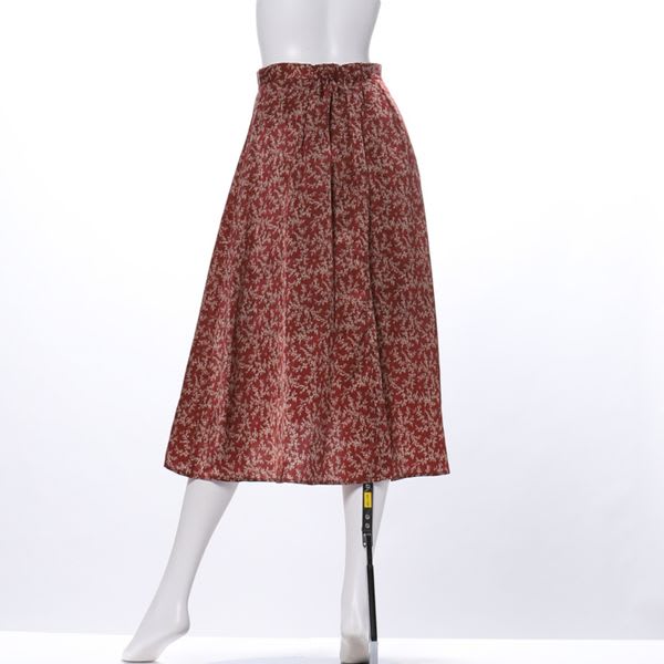 モノクロフラワープリント総柄スカート