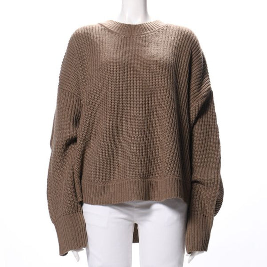 ドロップショルダークルーネックニット