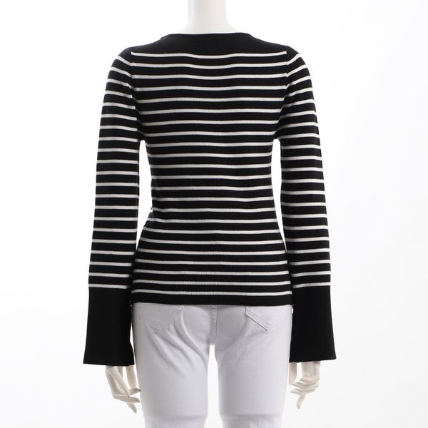 袖スリットゴールドボタンボーダー柄リブニット