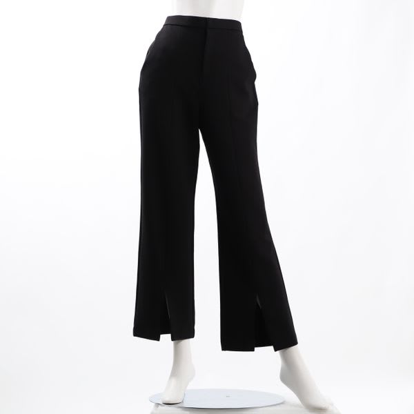 センター切り替えスリット入りフレアパンツ